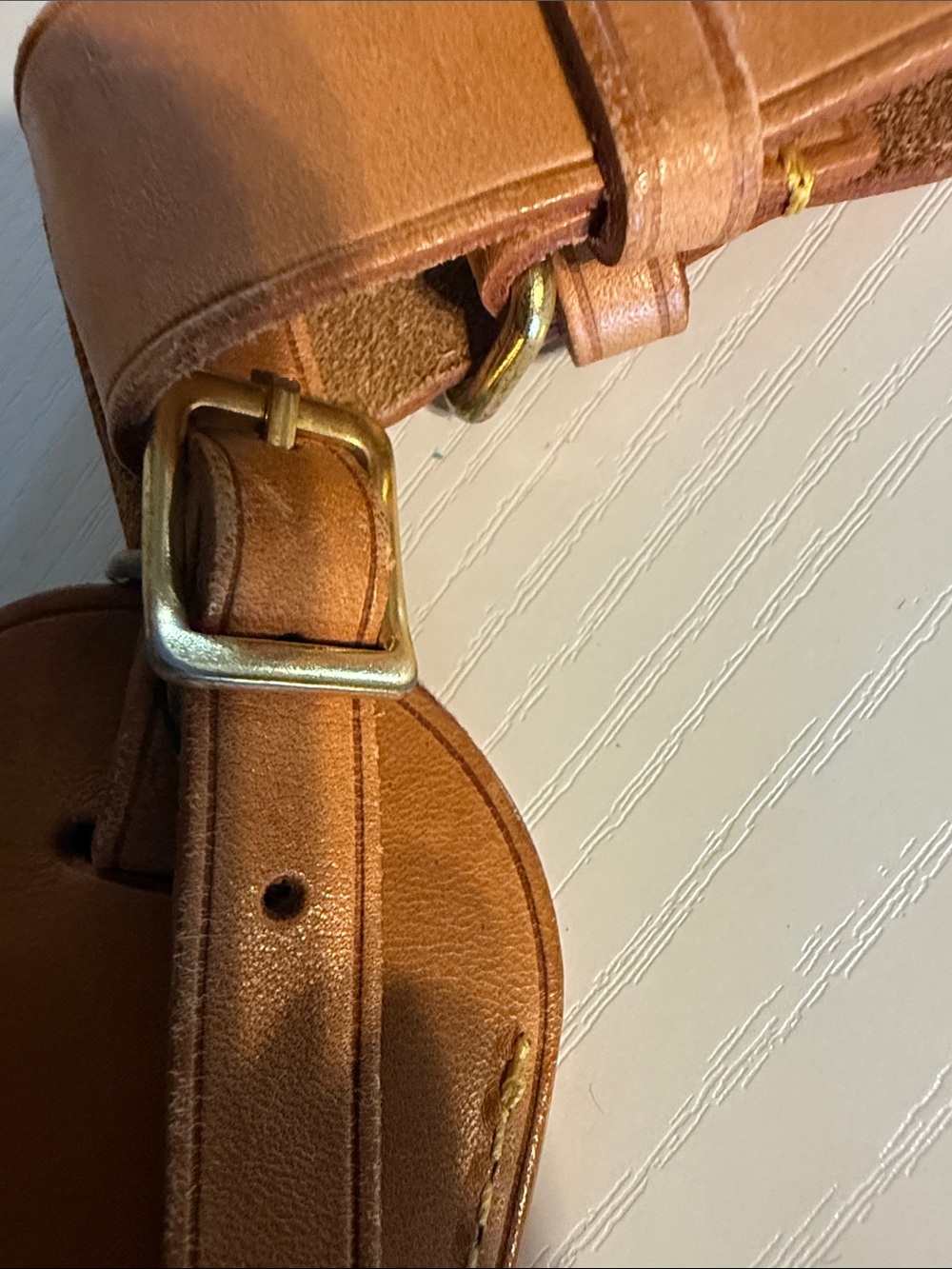 Louis Vuitton Tan Leather Luggage Tag with Stitched Trim - Picture 5 of 5